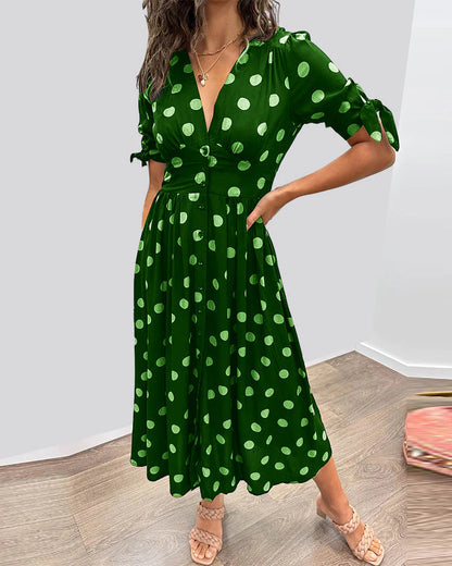 Yara™ Kleid mit V-Ausschnitt und Polka Dots
