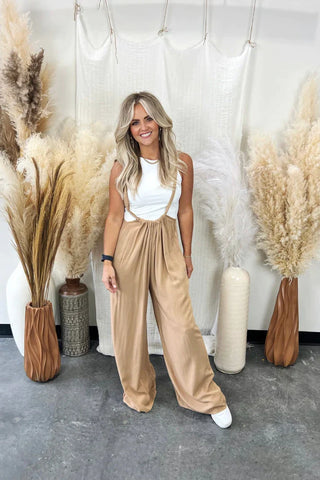 LuxeHosen™ Seidiger einfarbiger Jumpsuit mit Strapsen