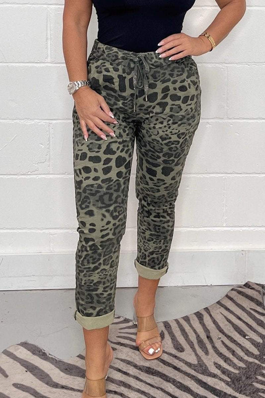 Clara™ Stylische Camouflage-Hose